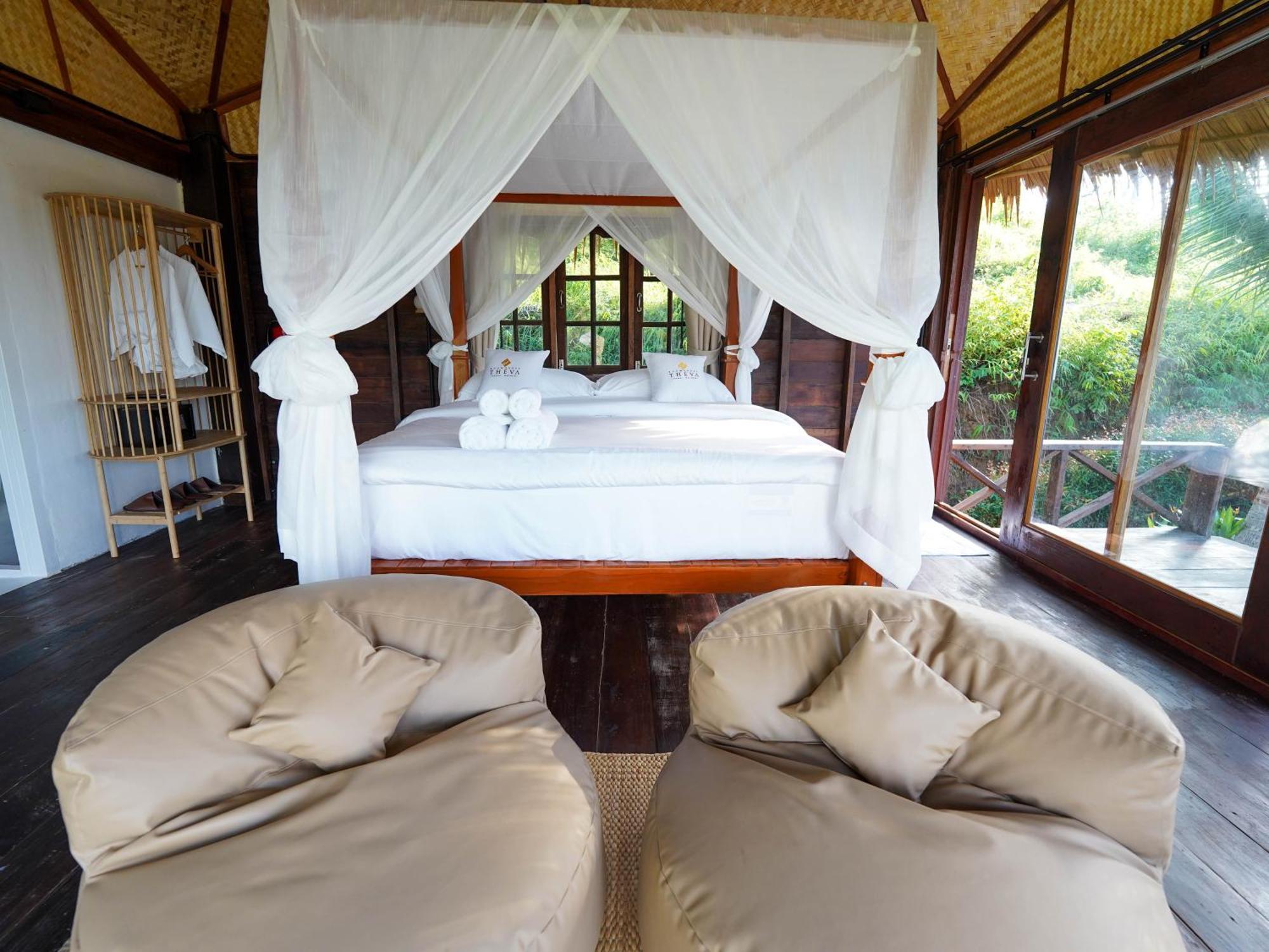 Roomquest Theva 4* Koh Samui