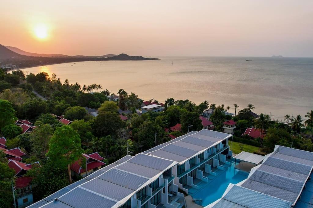 Pool Access Spacious Townhouse And Kids Slide Holiday home Koh Samui