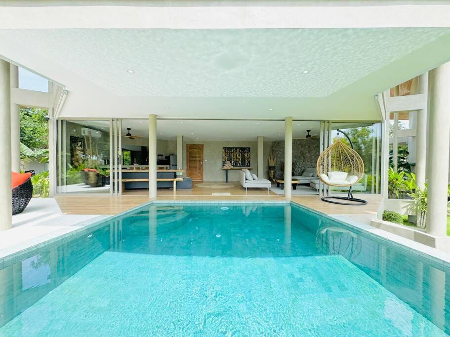 Lovely Villa, 2 Bedrooms & 1 Room, Villa