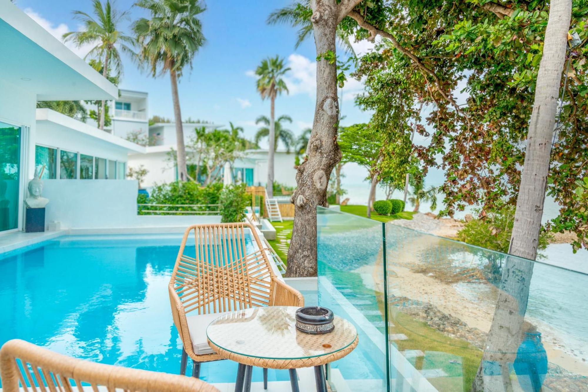 Bangrak Beachfront 