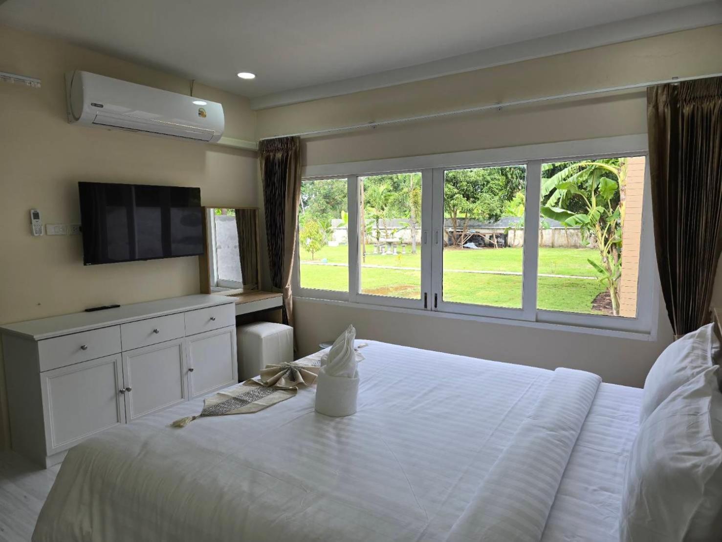 Natural Samui Hotel 3*