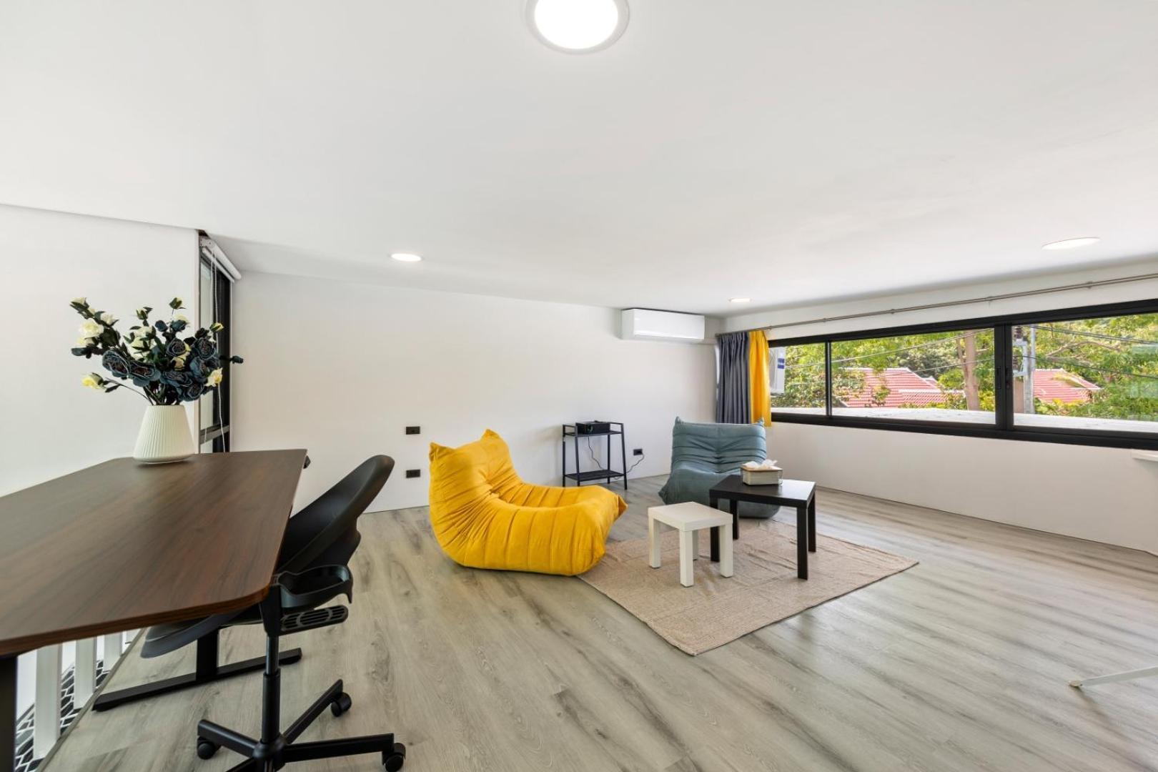 Zen Style Pool Access Townhouse