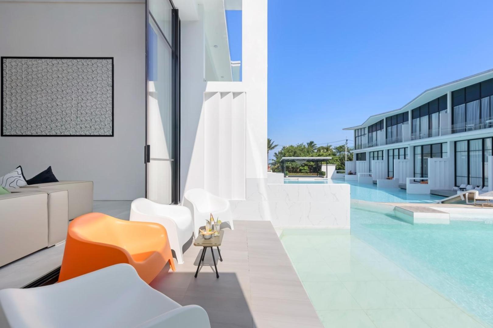 Zen Style Pool Access Townhouse Holiday home