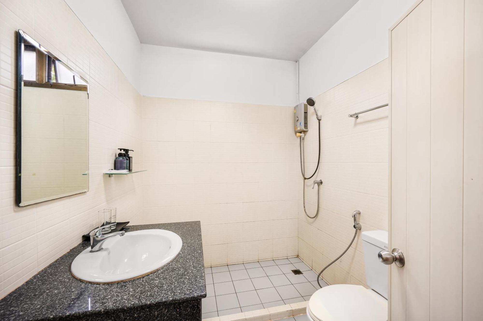Hotel U Hub 3*
