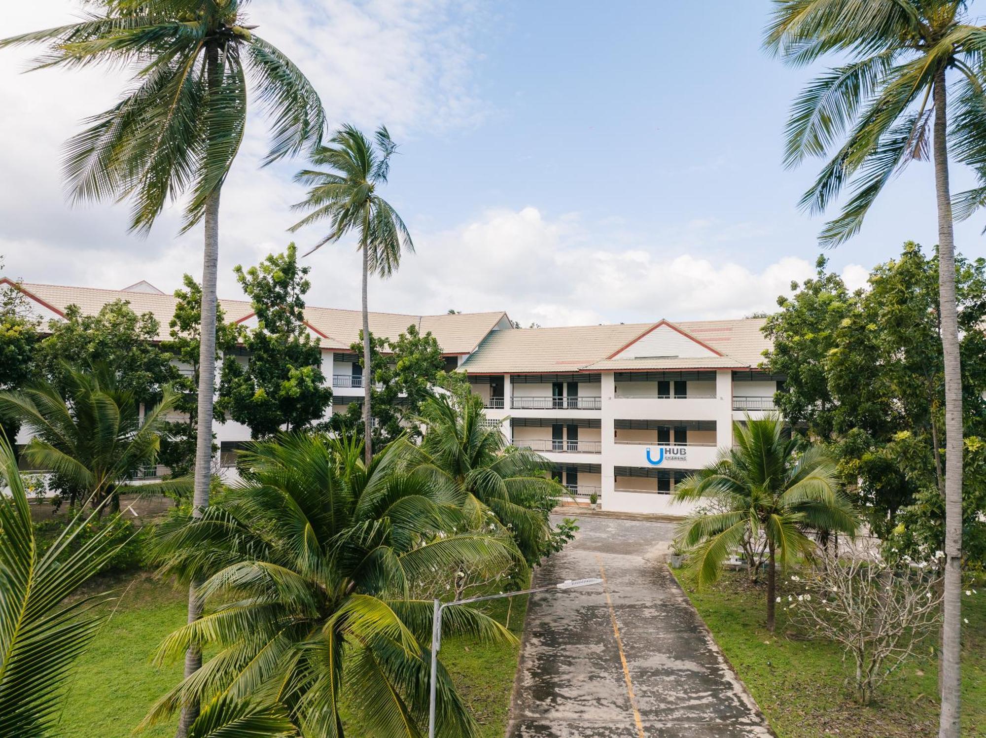 Hotel U Hub 3*