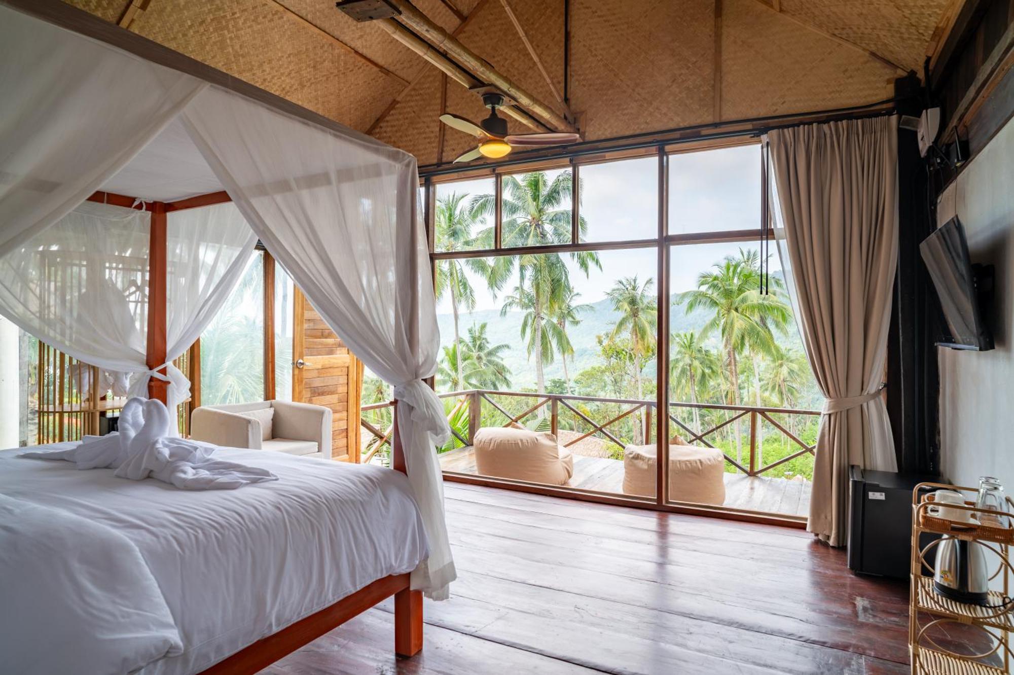 Hotel Roomquest Theva Koh Samui