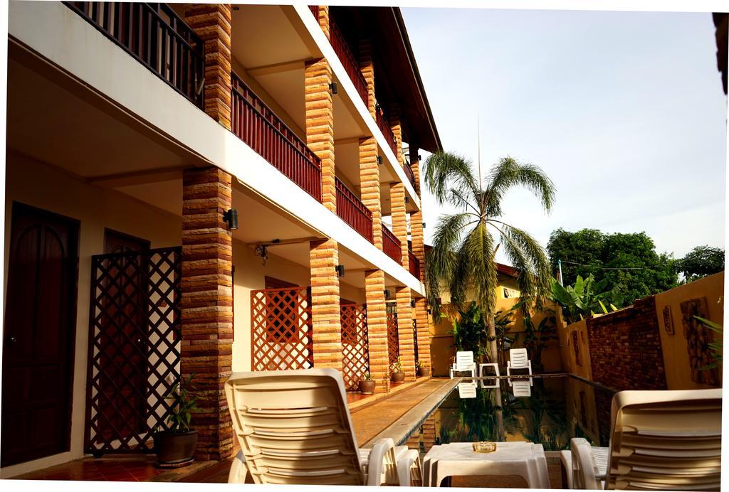 Hathai House Lamai Beach (Koh Samui)