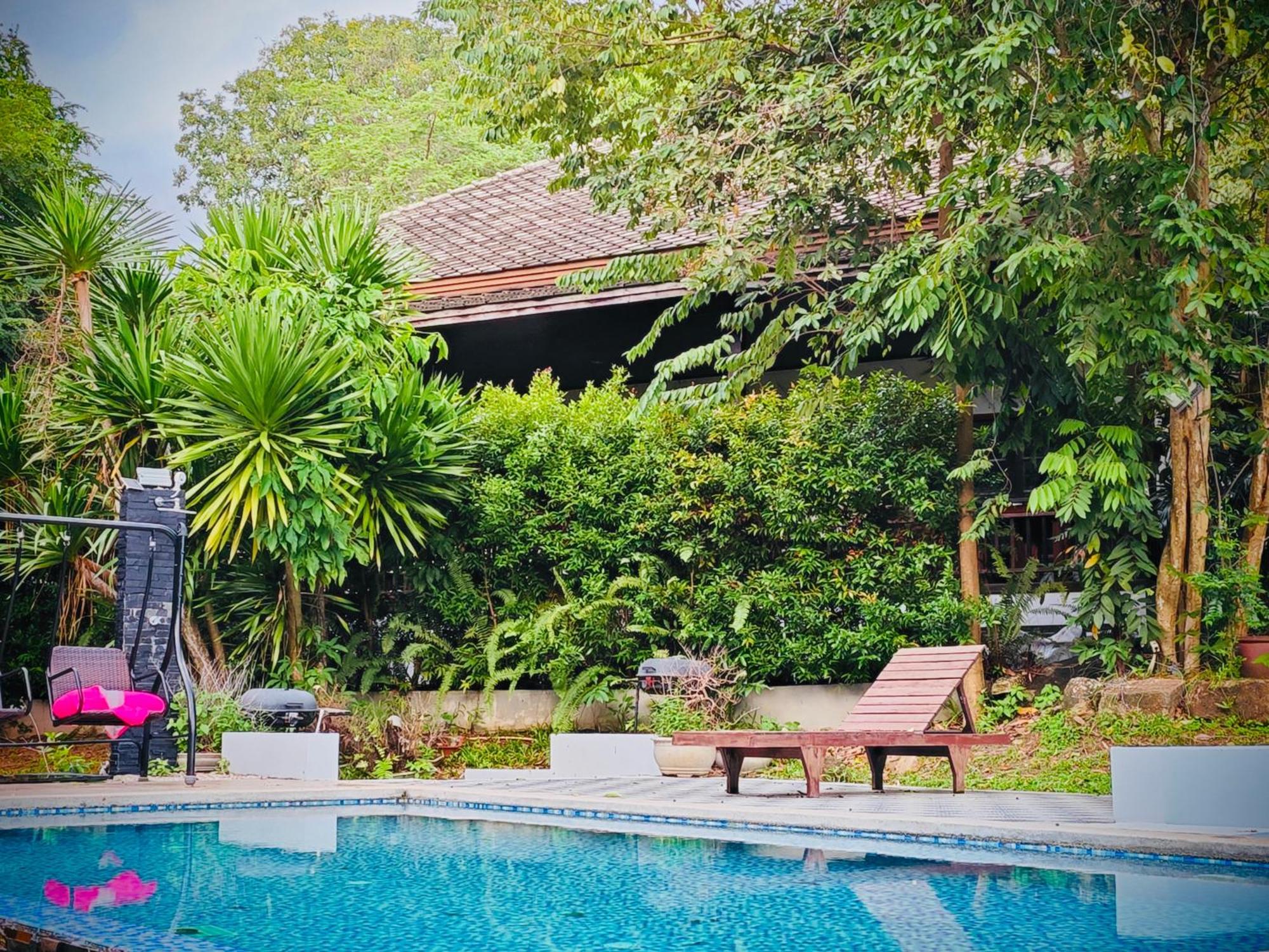 Pony Hill Villa *