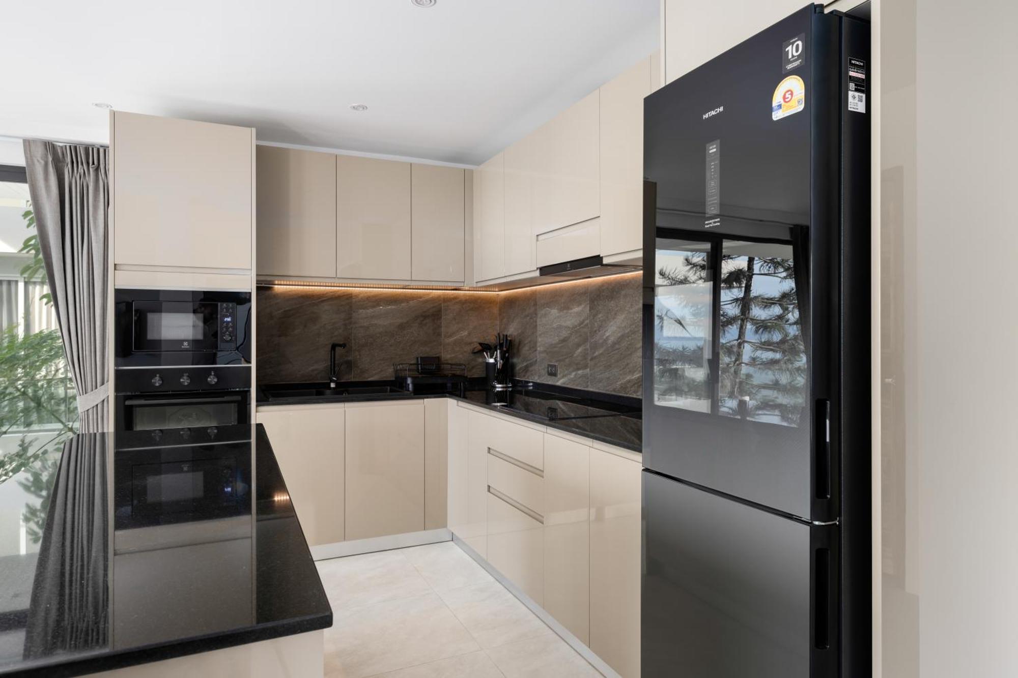 The Penthouses, Bangpor Seaview Luxury Apartment *