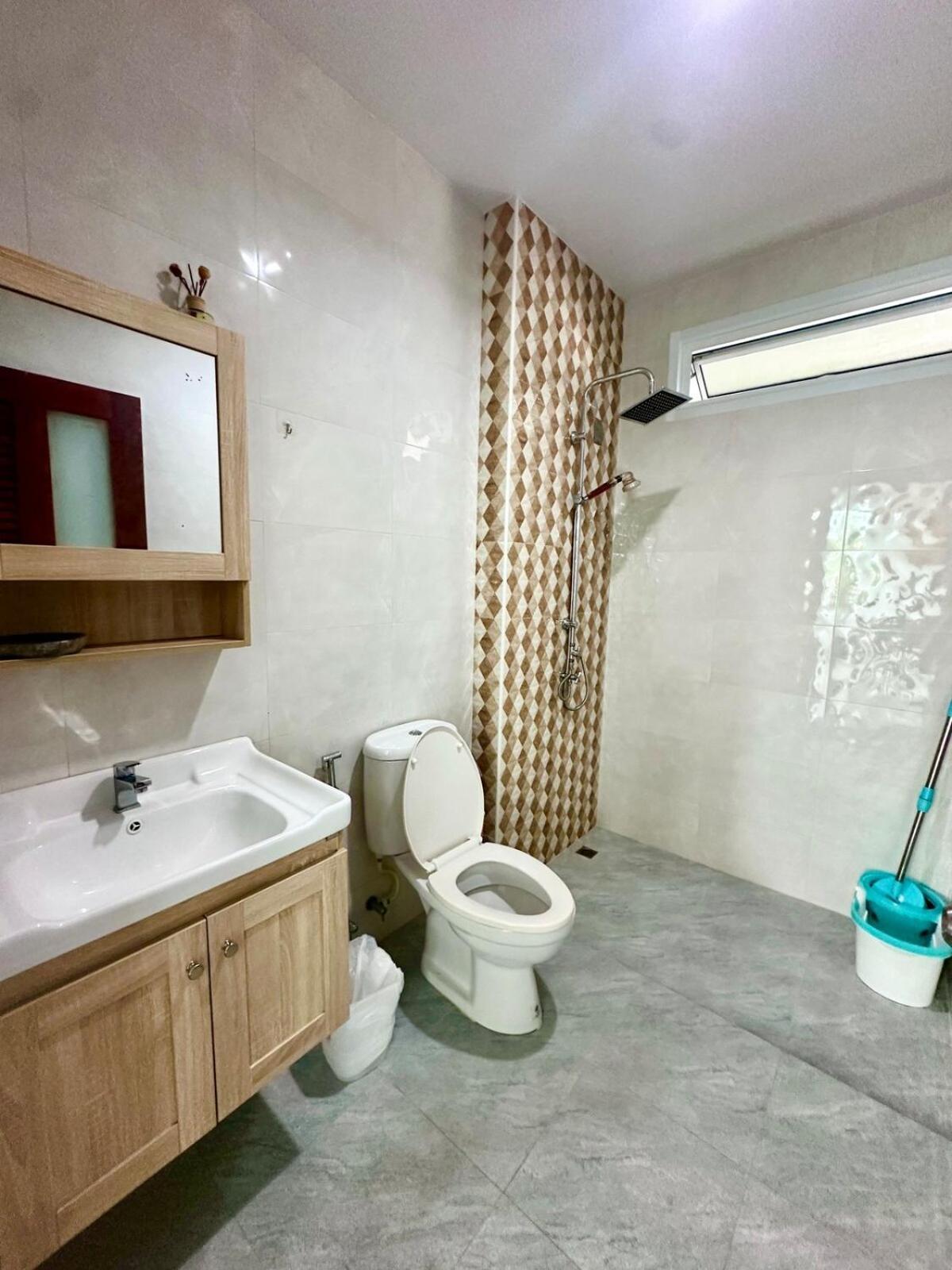 Y Apartment