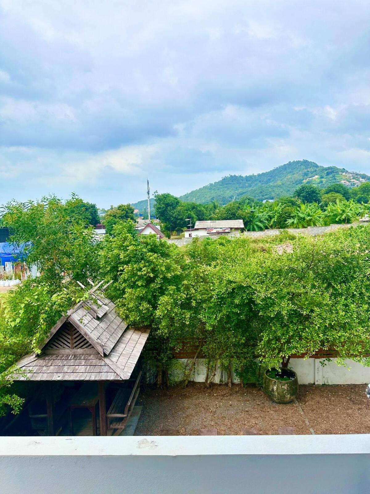 Y Apartment Koh Samui