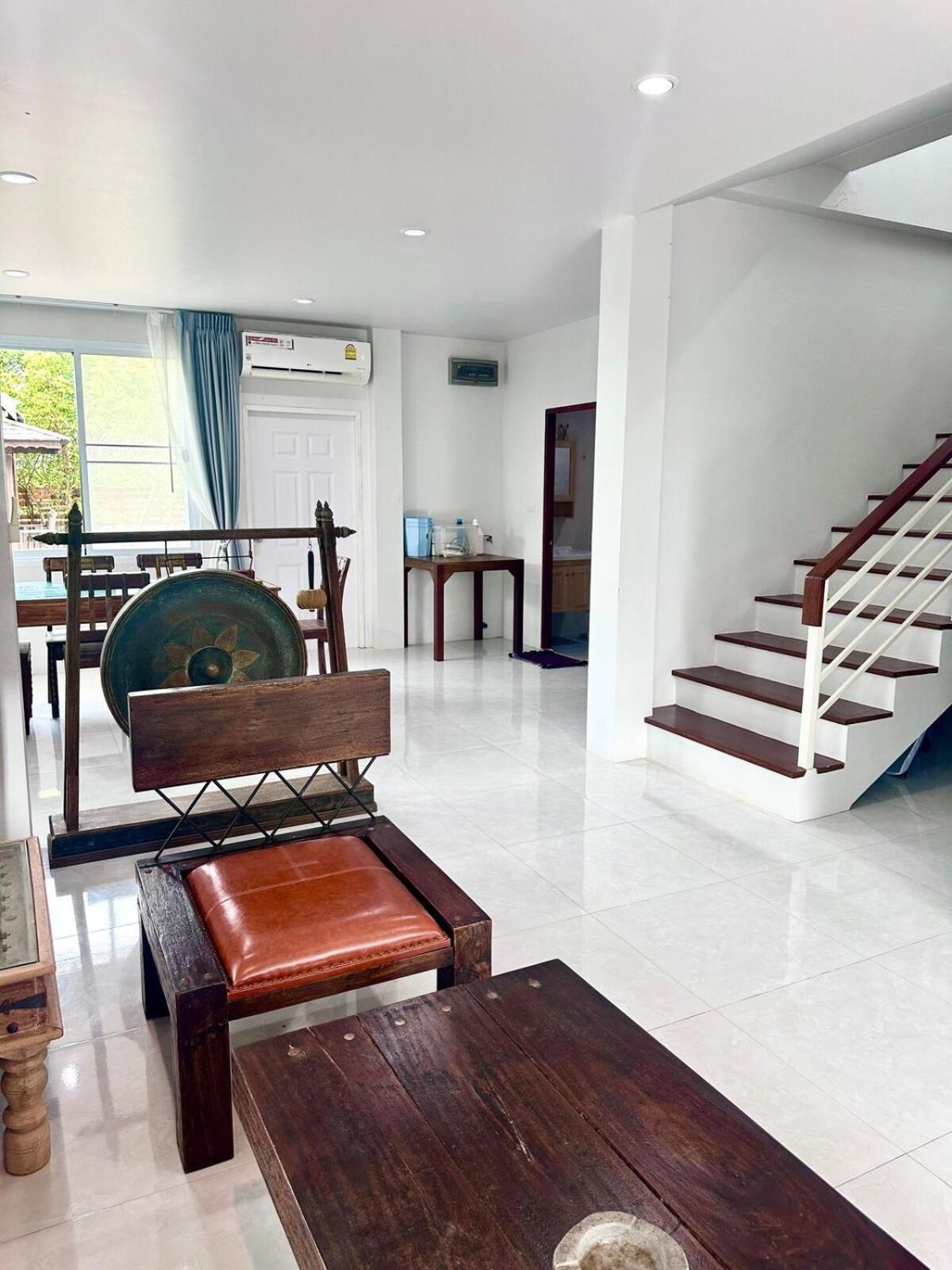Y * Koh Samui