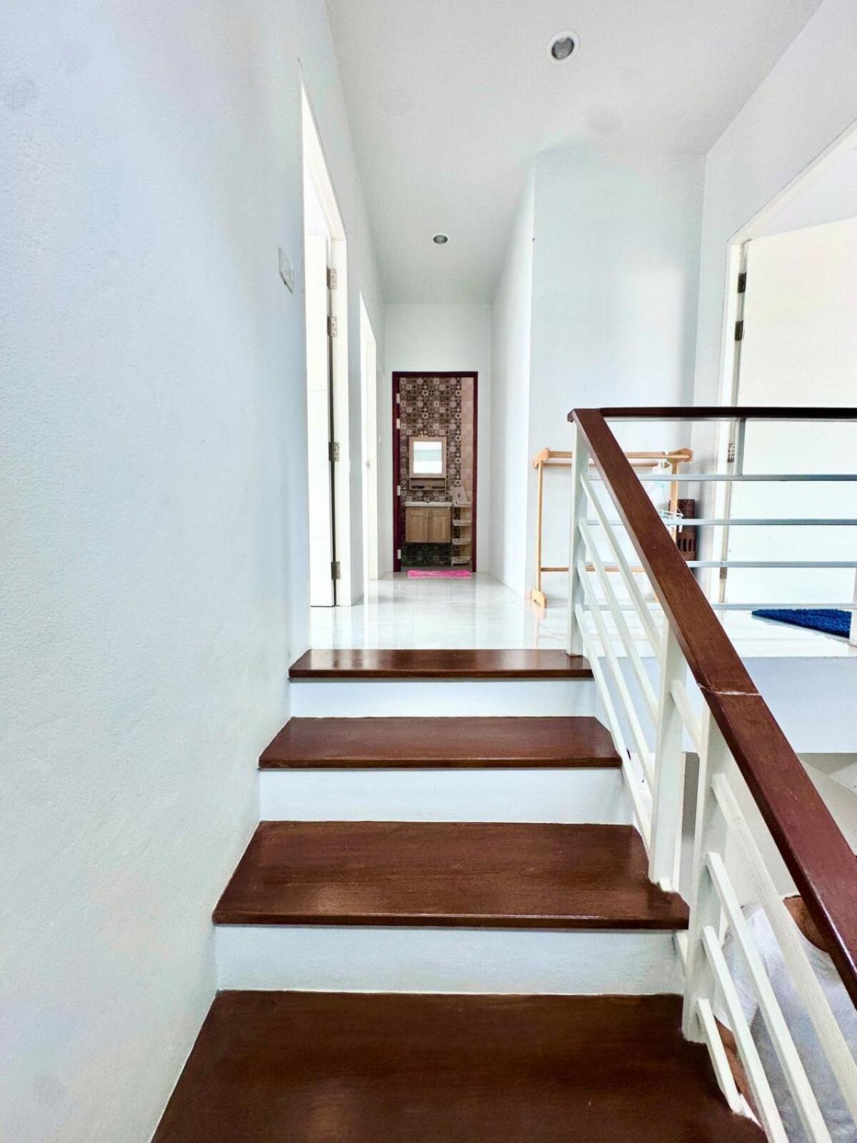 Apartment Y *