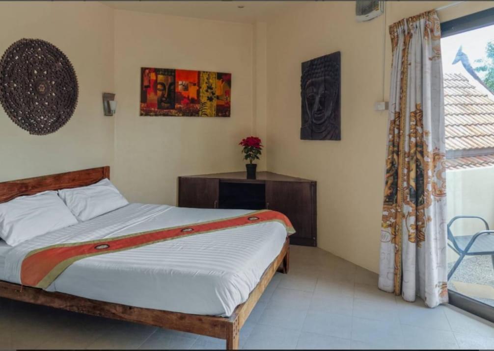 Baan Tropicana *