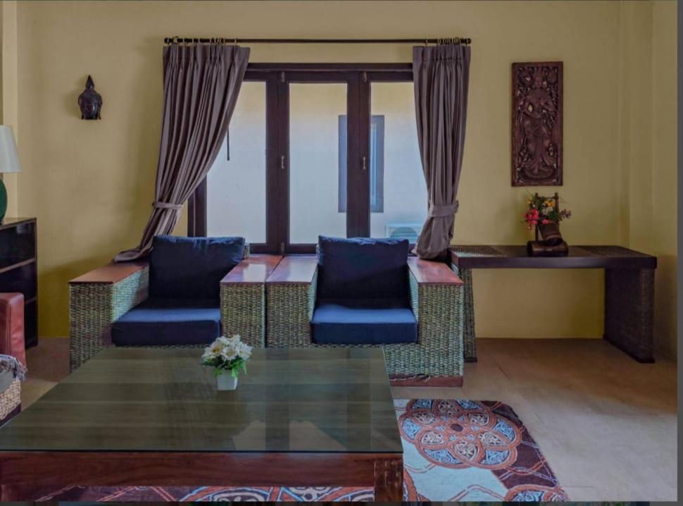 Baan Tropicana