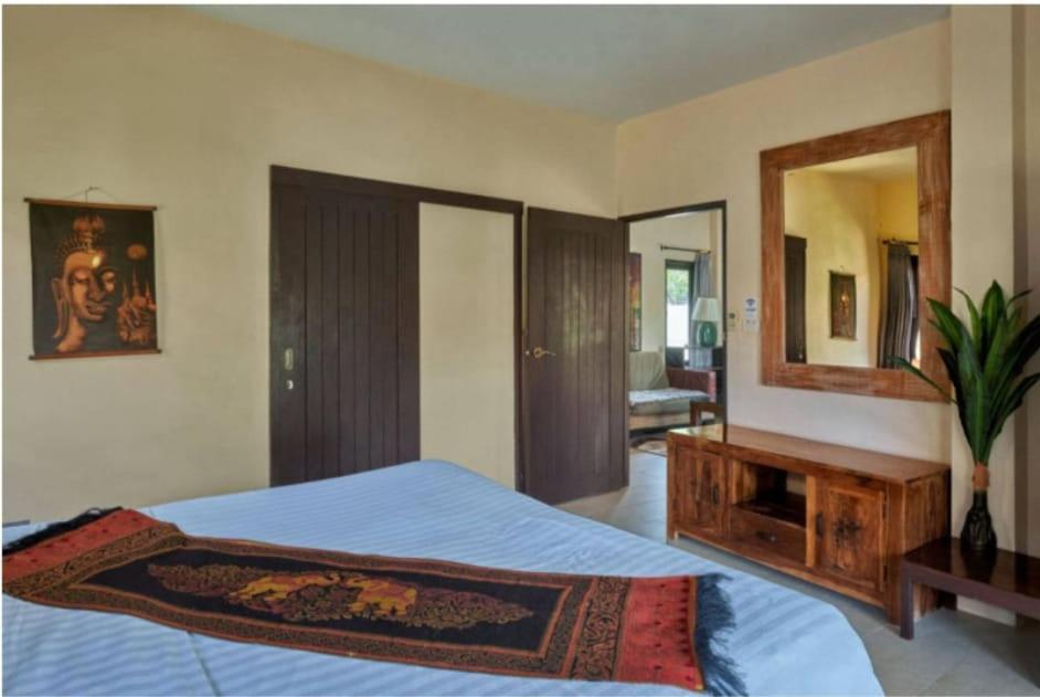 Baan Tropicana Villa