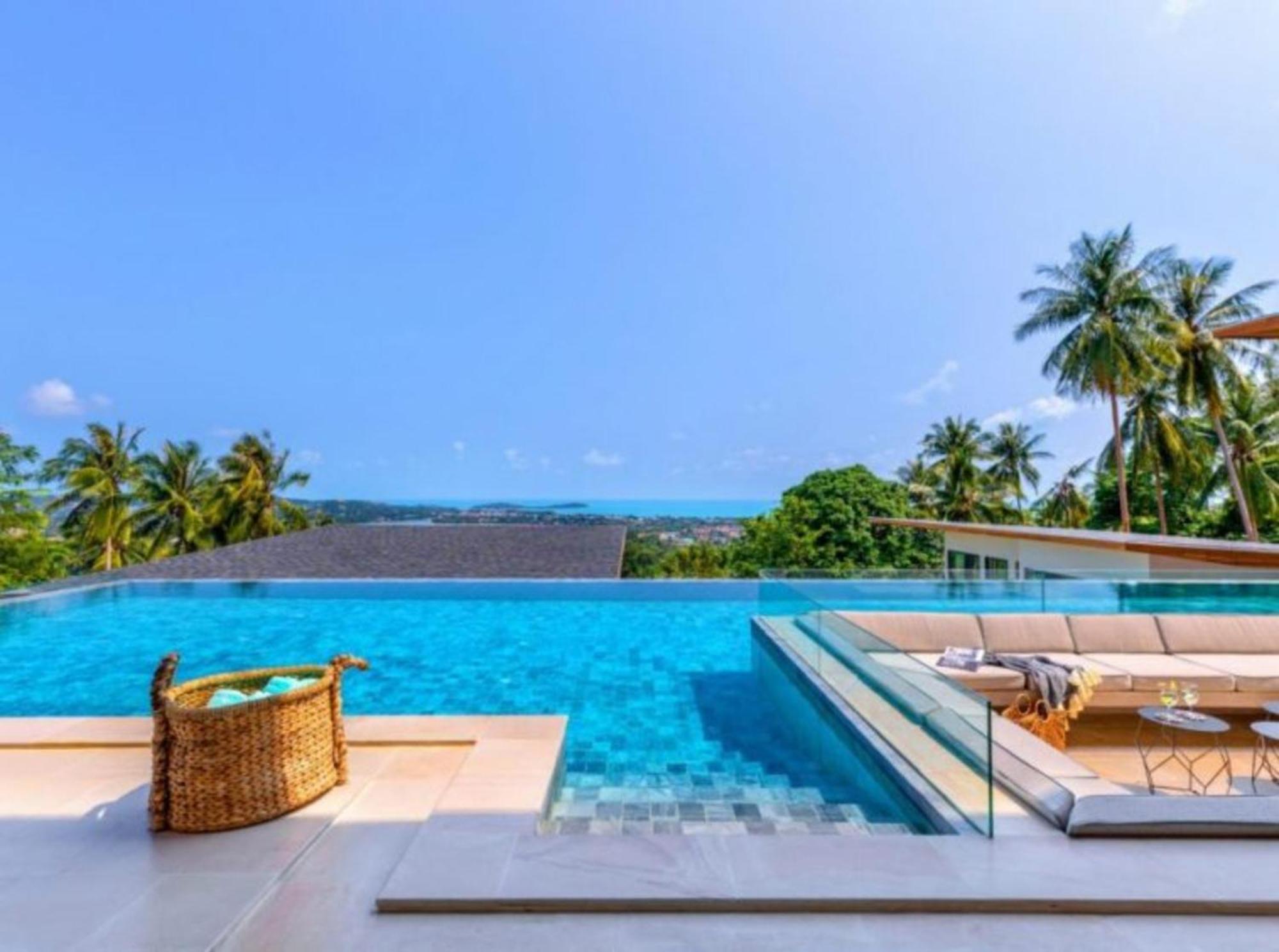 Amazing Luxury *