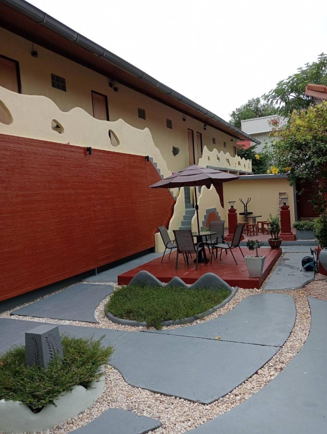 Hotel Pandora Cafe Pantai Chaweng