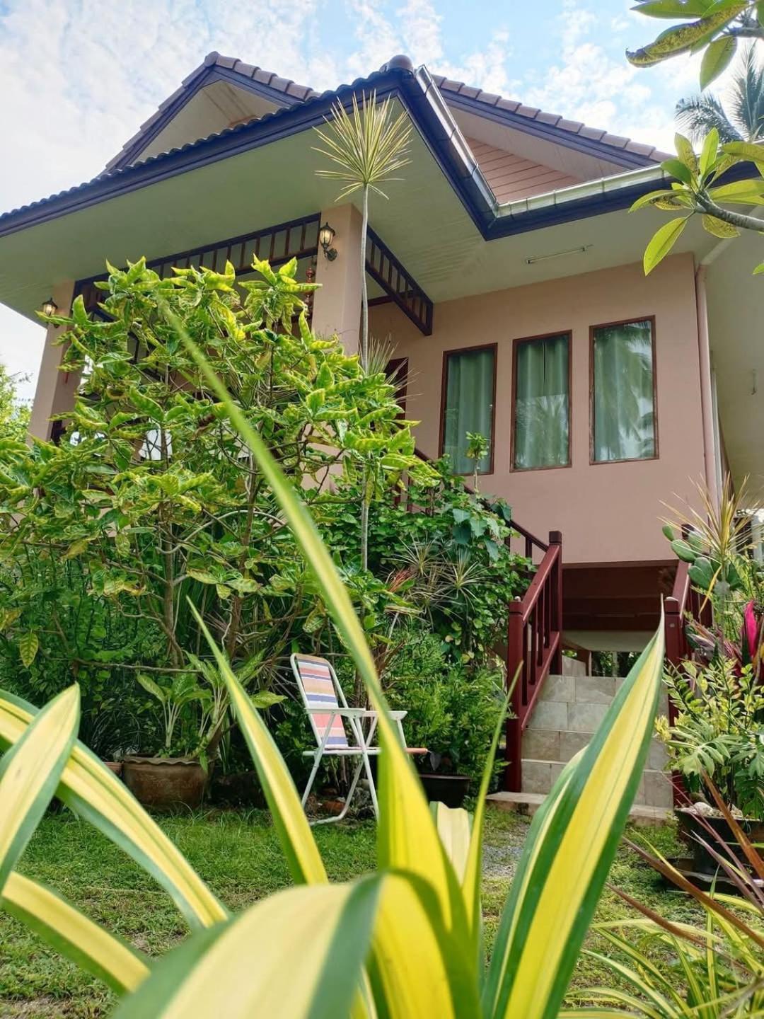 Links Sunset House *