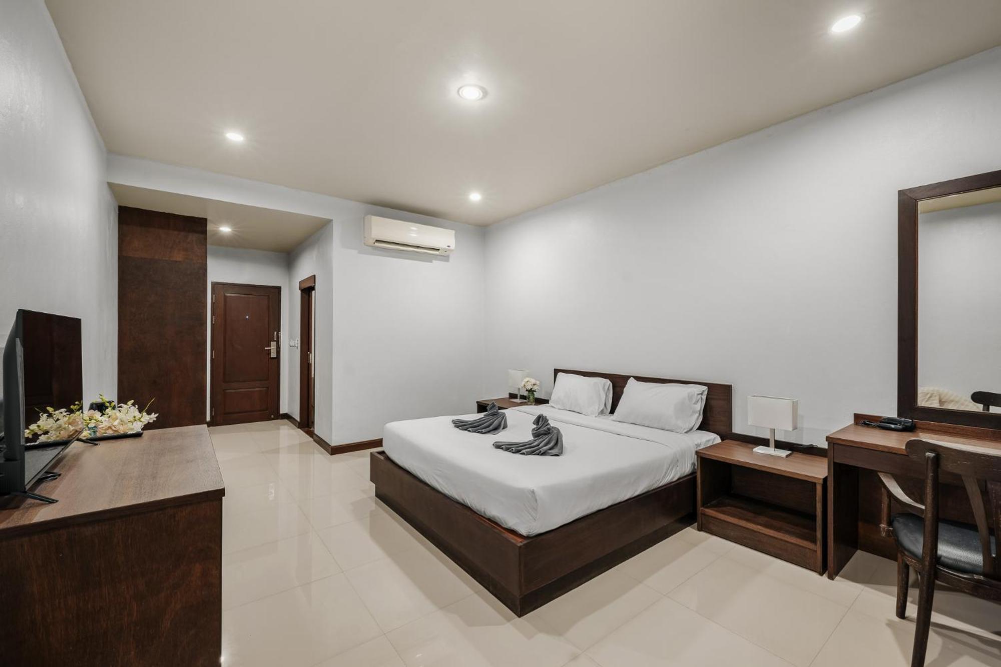 Hotel Simply Fisherman's Village 2*