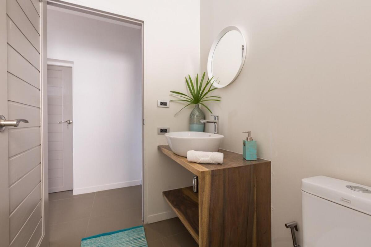 2br Boutique Style Lipe Villa