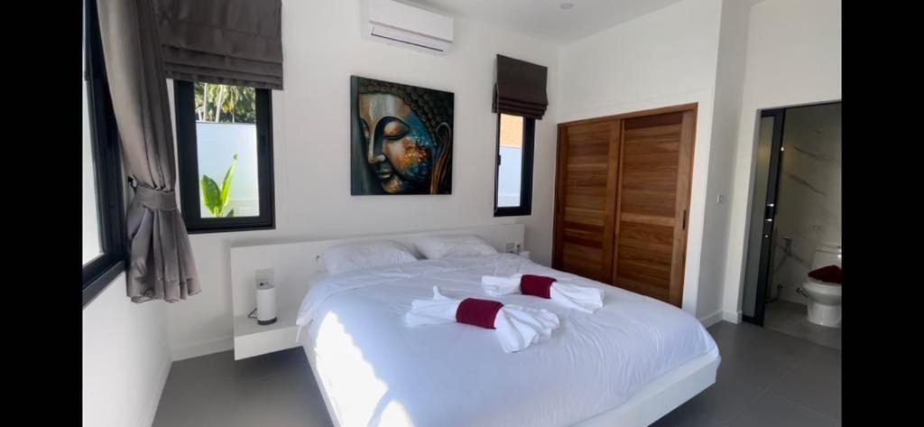 Thai Palm Villa *