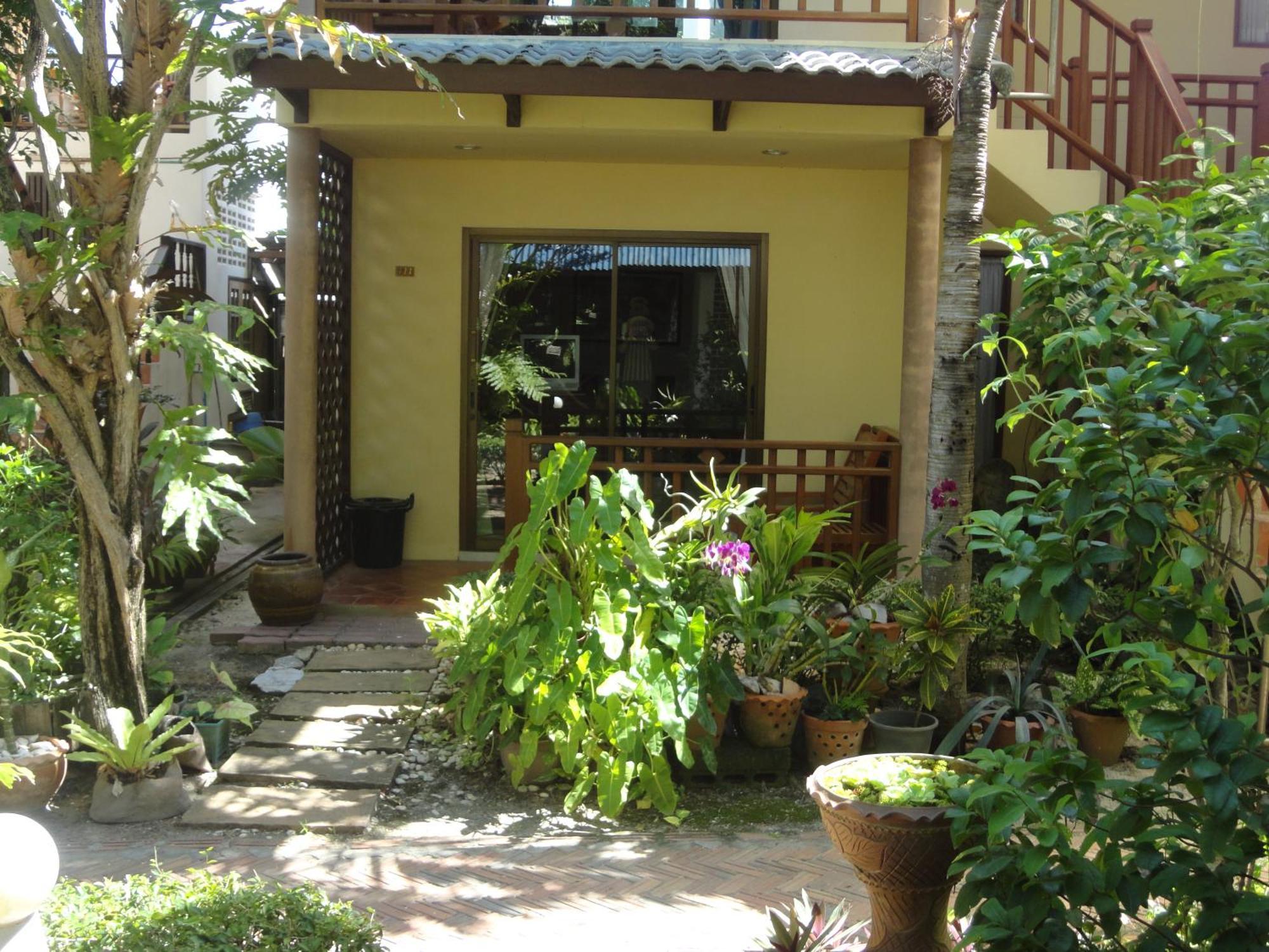 Sunrise Bungalow *