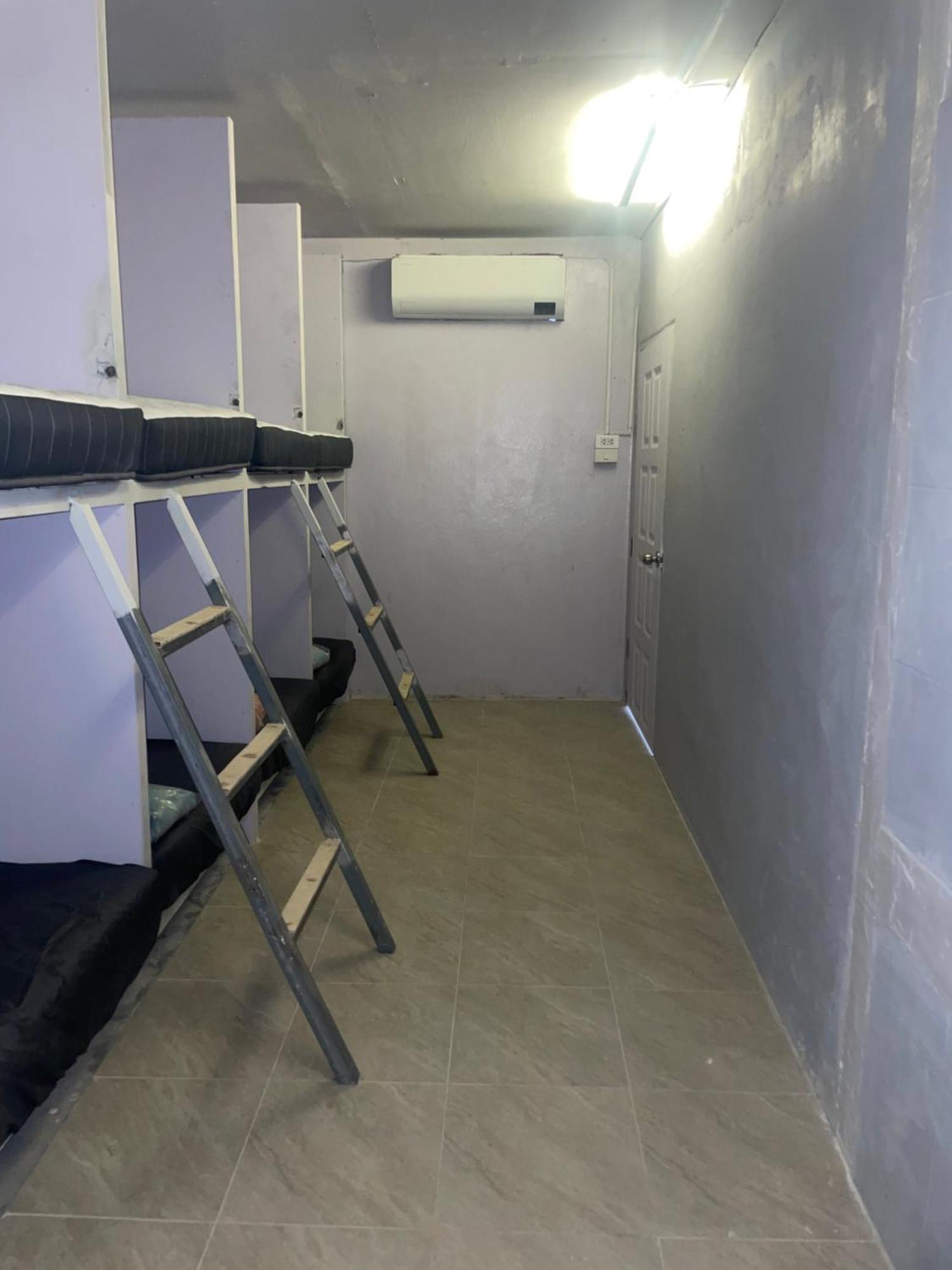 Noahs Ark Hostel Amphoe Koksamui