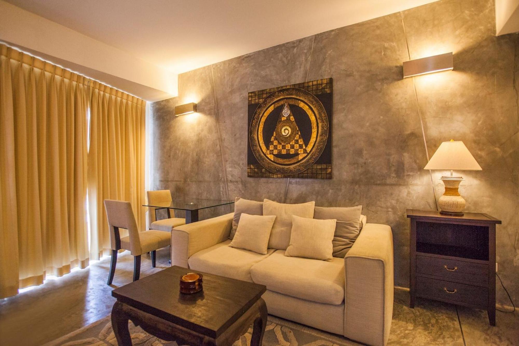 Apartment Replay One Bedroom