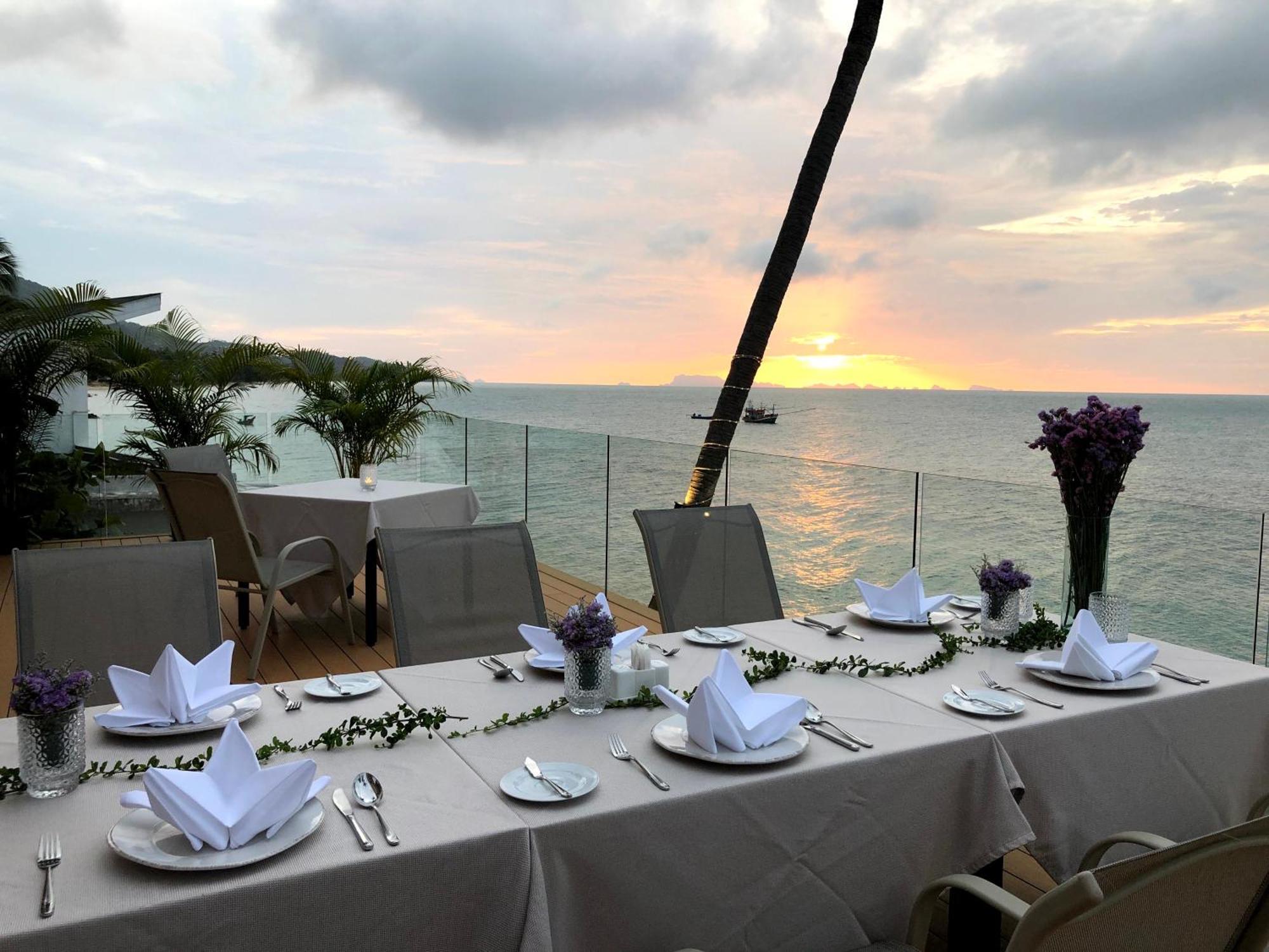 Sea&sky Luxury Villa-absolute Beachfront