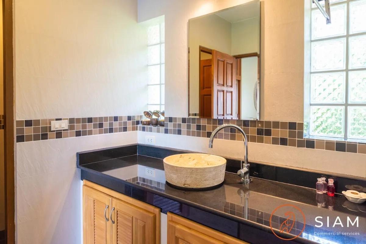Zen Island 3br - Private Pool & Walk To Villa *