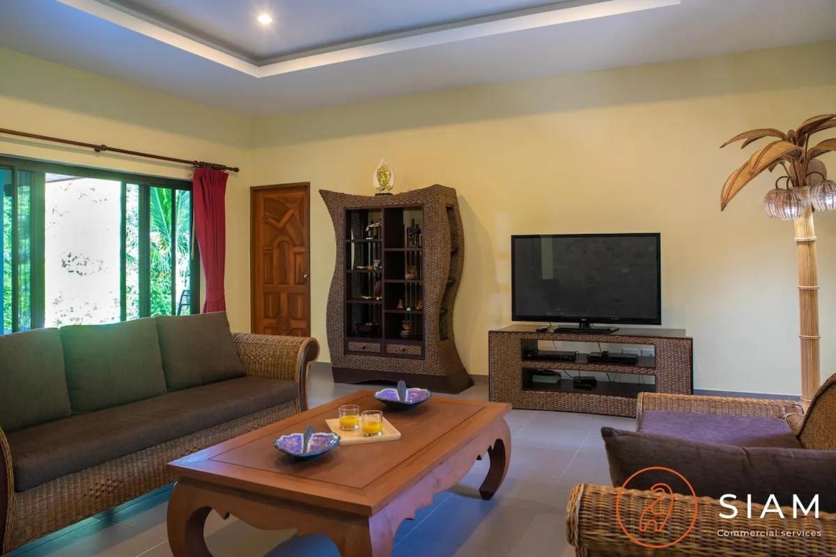 Zen Island 3br - Private Pool & Walk To
