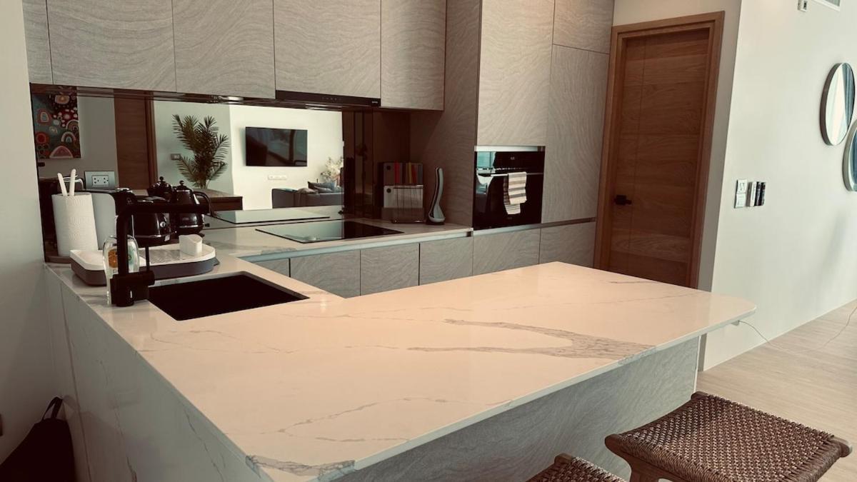 Apartment Two Bedroom Beachfront Aqua Fishermans Village Sdv374 By Samui Dream *