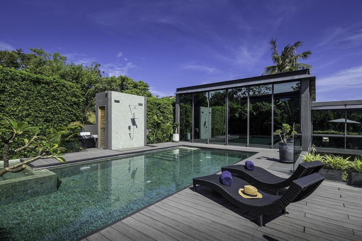 Villa Onyx *