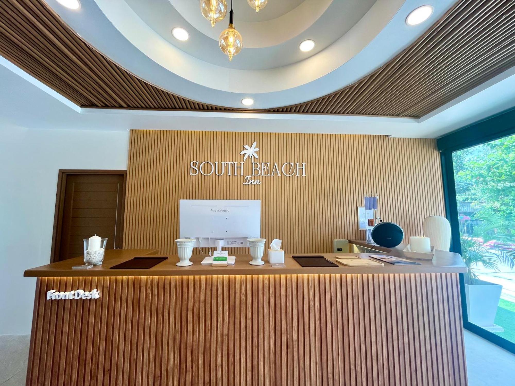 Hotel South