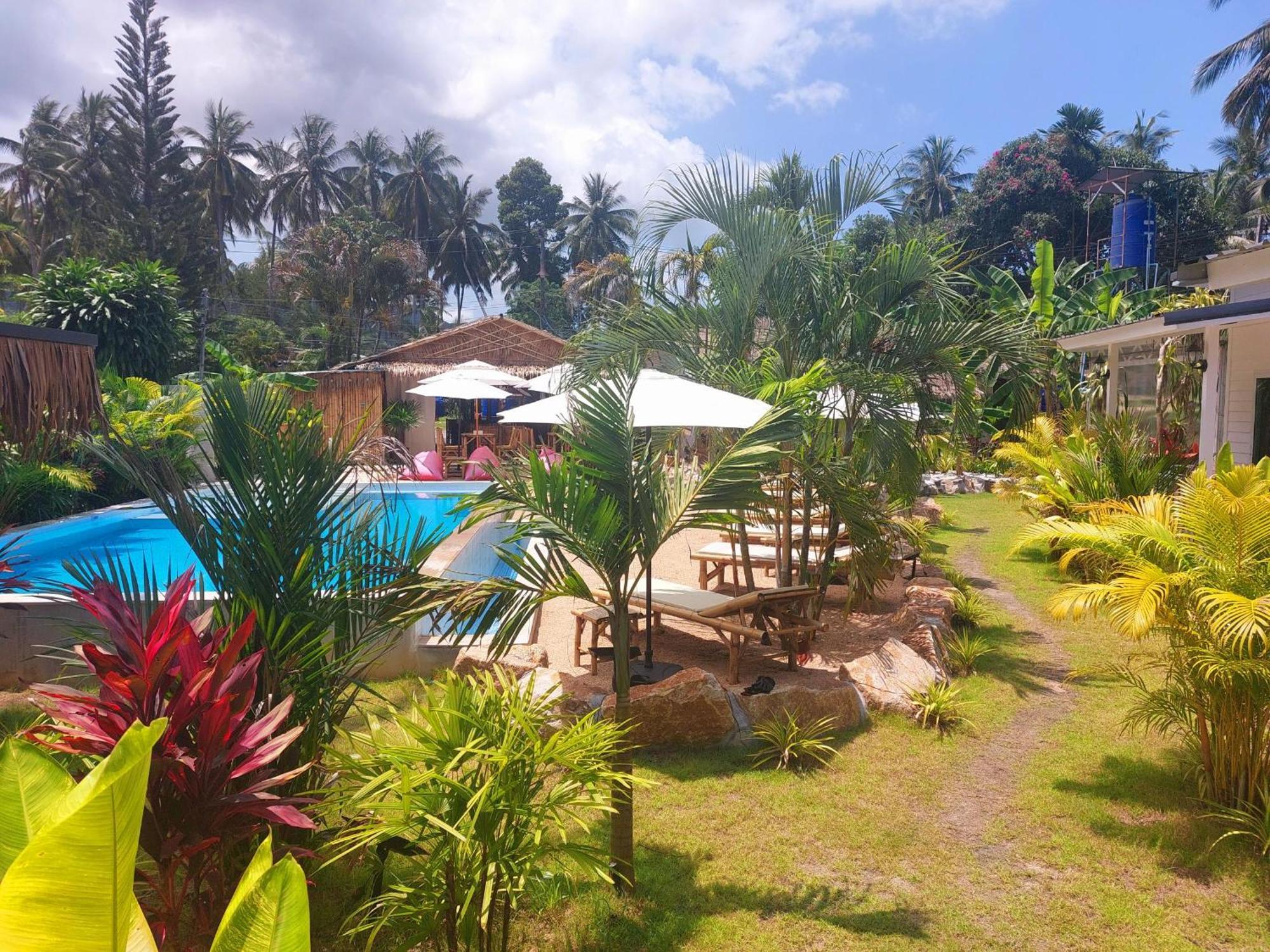Leelawadee And Restaurant Hotel *
