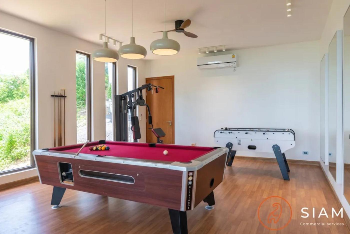 Jungle Luxury 4 Bedroom Seaview Villa