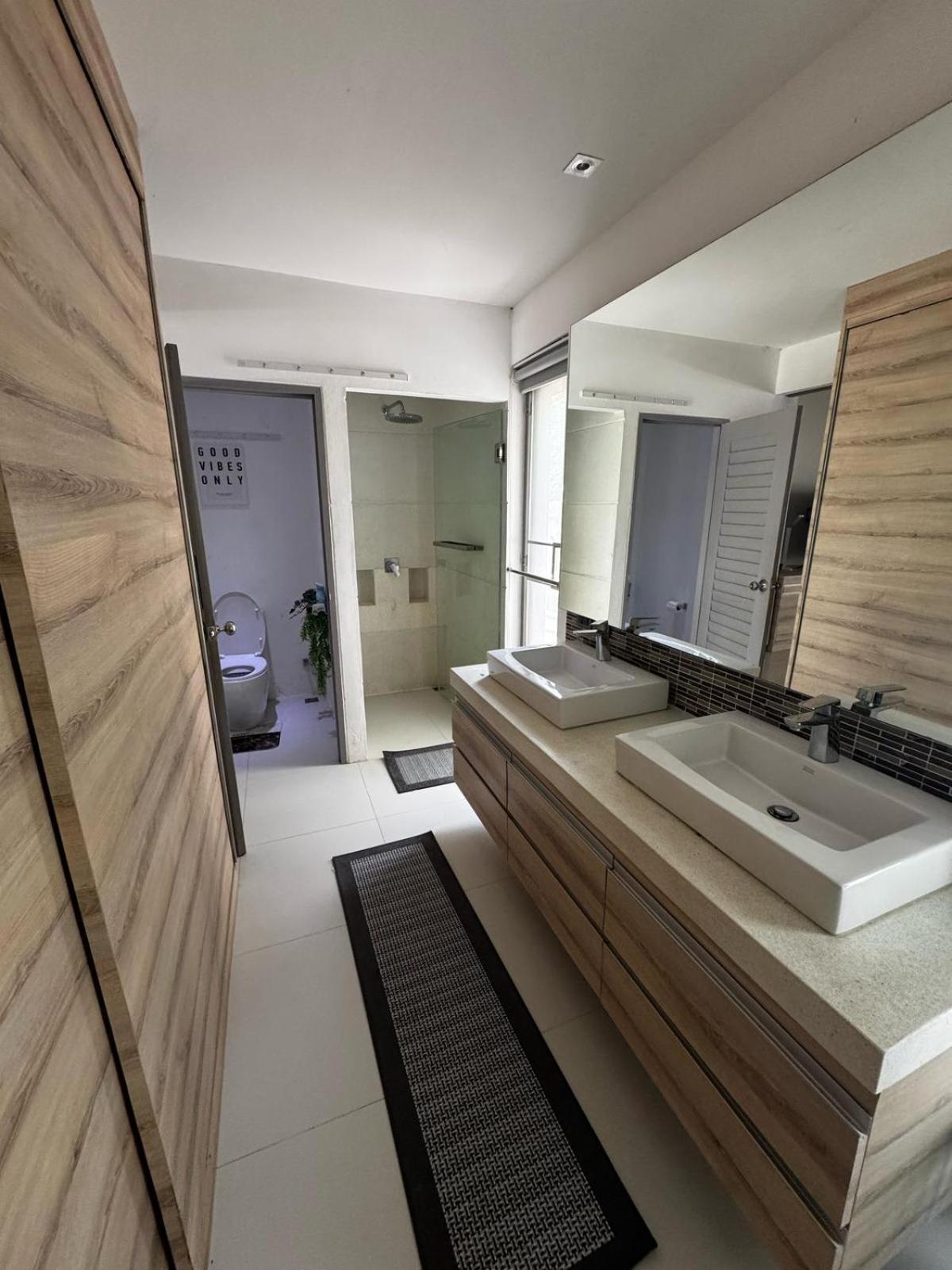 Apartment Bangrak Cozy *
