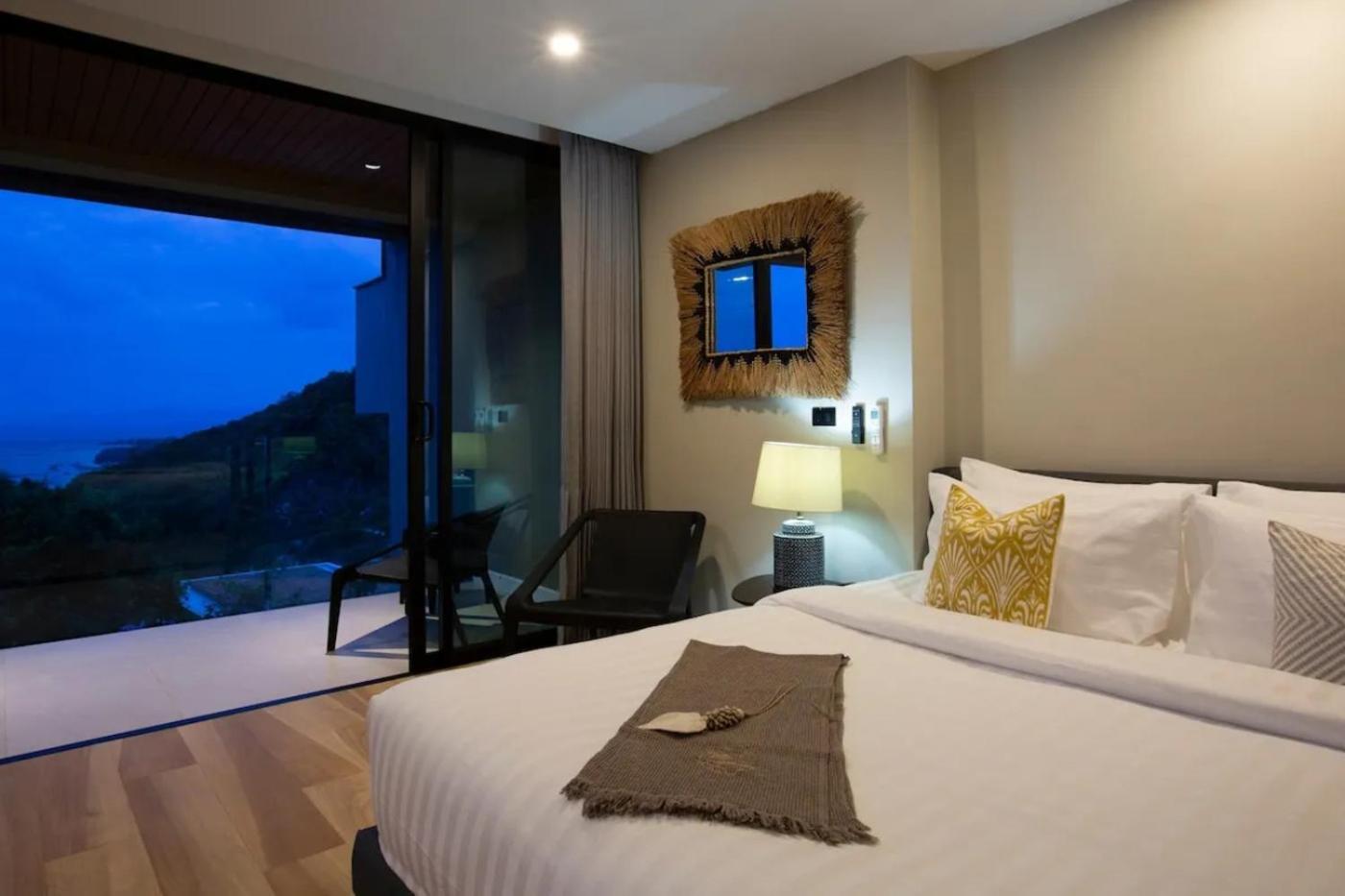 Luxury Swann 4br Panorama & Pool Villa *