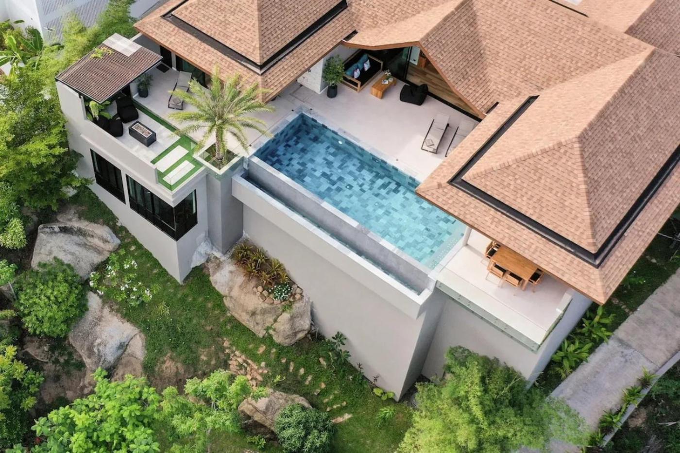 Luxury Swann 4br Panorama & Pool Villa *
