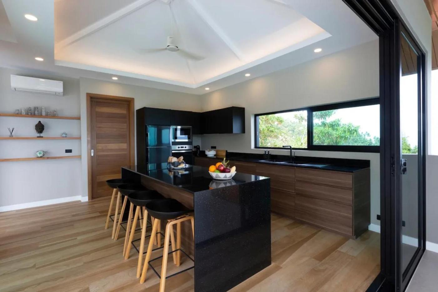 Luxury Swann 4br Panorama & Pool Villa *