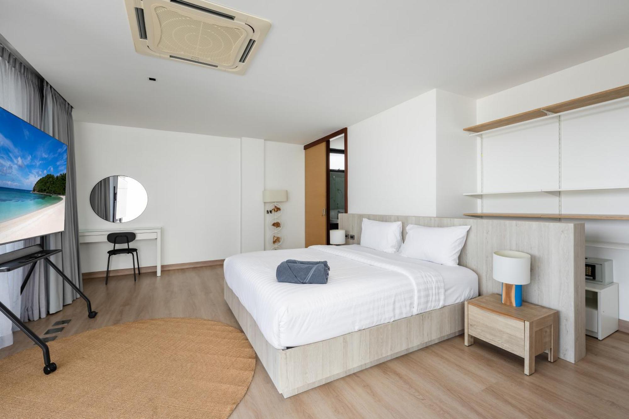 Serenity Bay, Modern 4-br Partial Sea View Villa Amphoe Koksamui