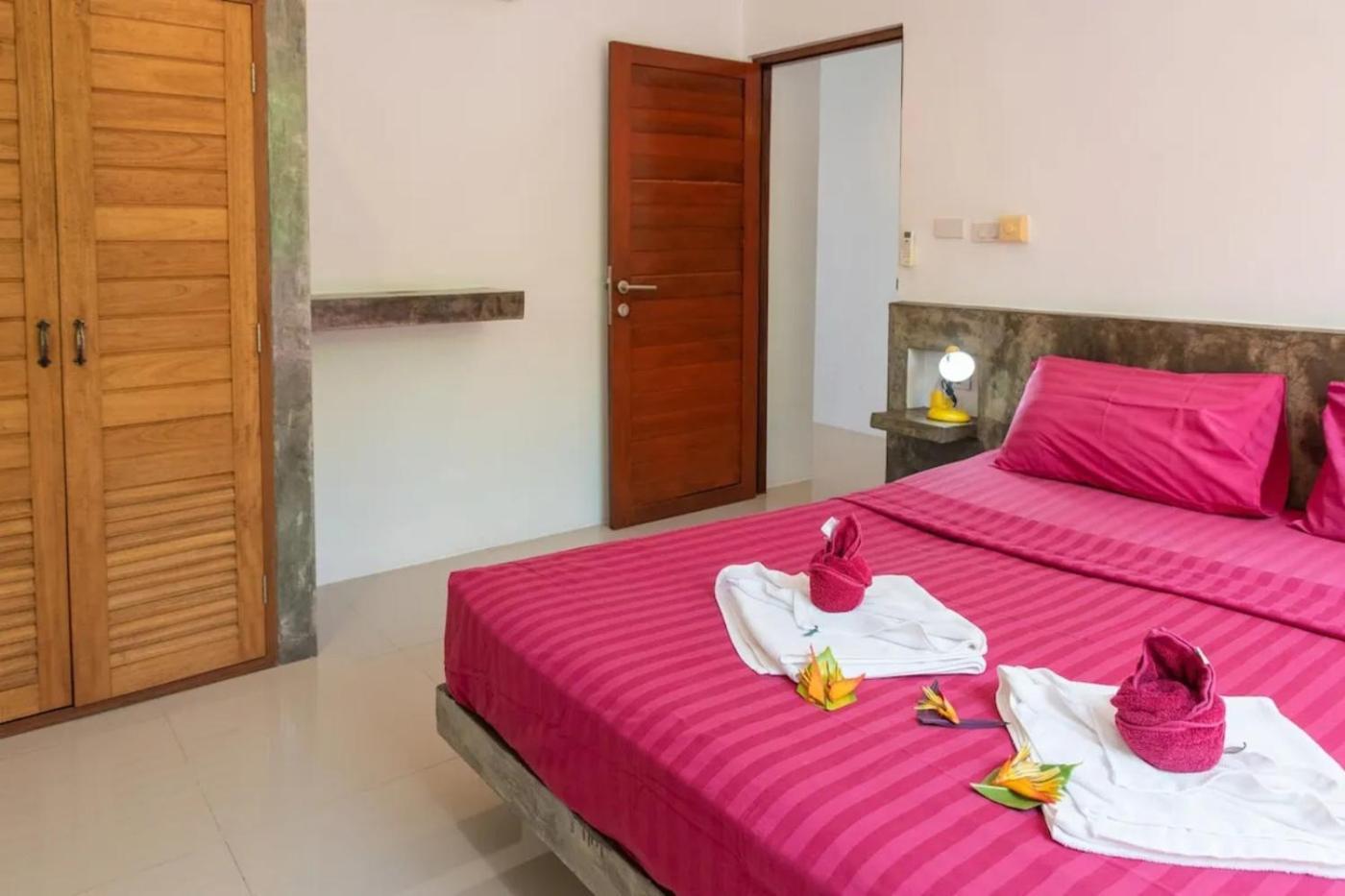 Apartment Holy View 2br Shared Pool & Seaview -