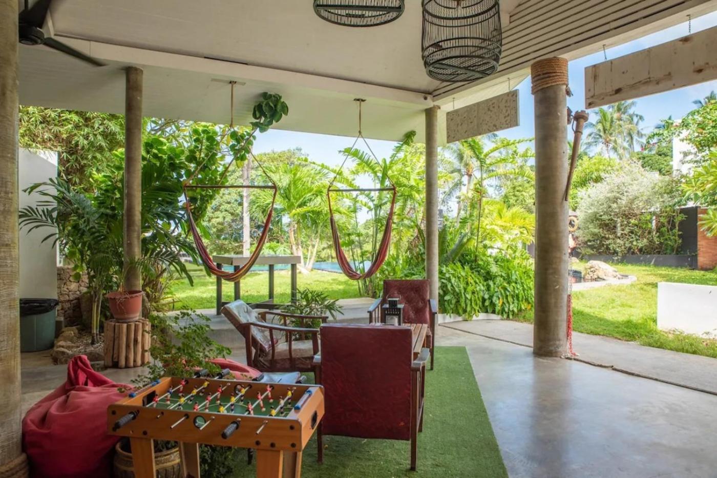 Holy View 2br Shared Pool & Seaview -