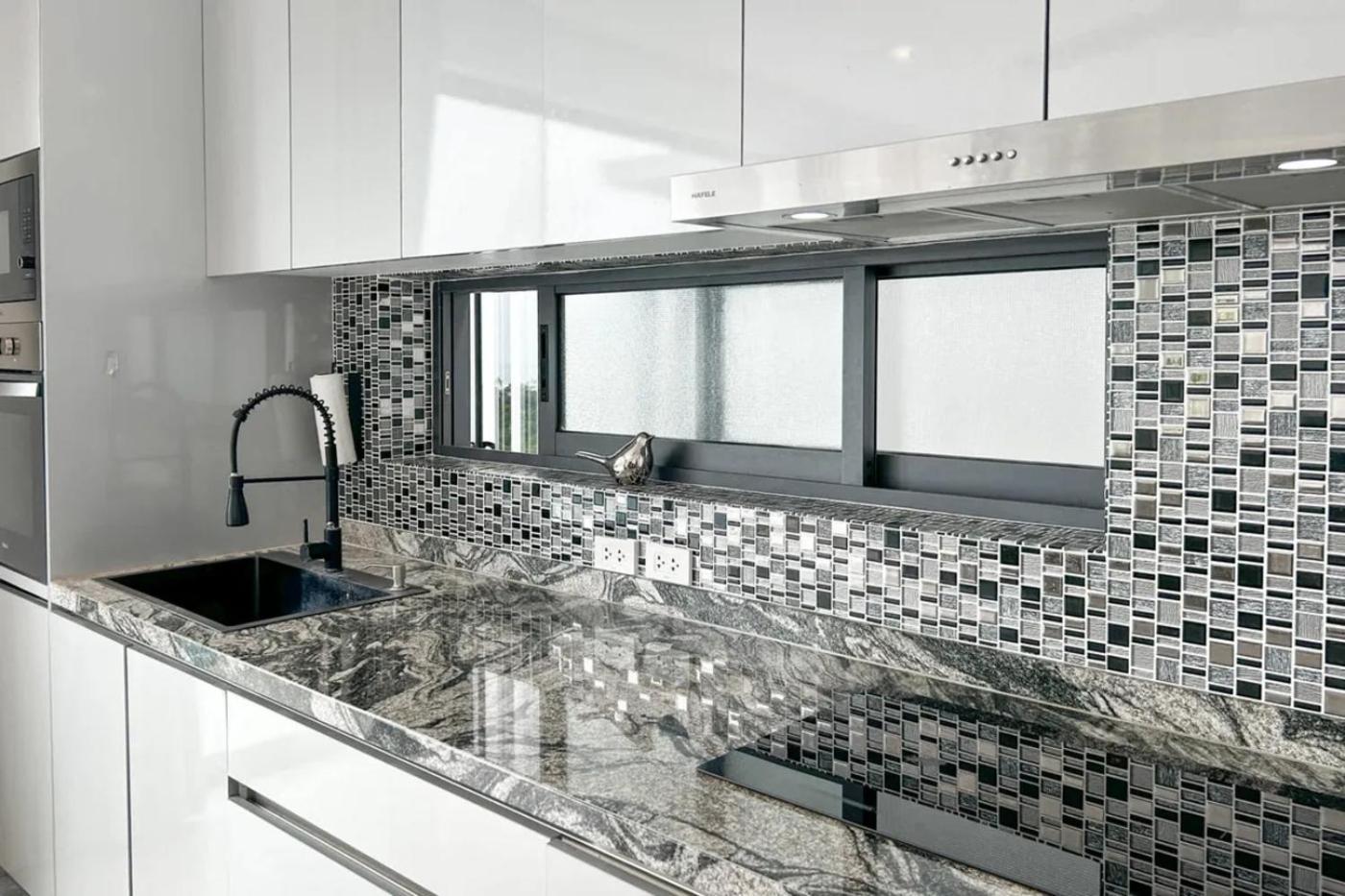 Morning Bliss 3br Private Pool & Sea View Villa *