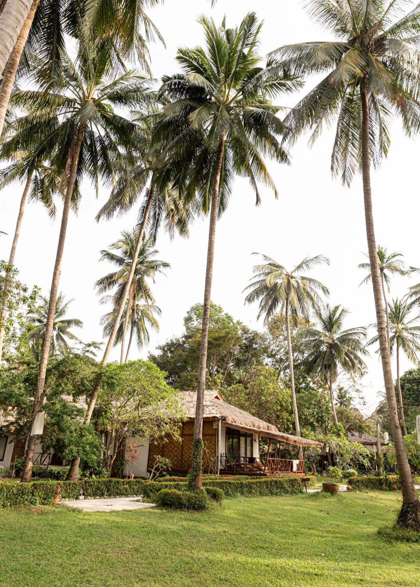 Lipa Beach 4* Lipa Noi