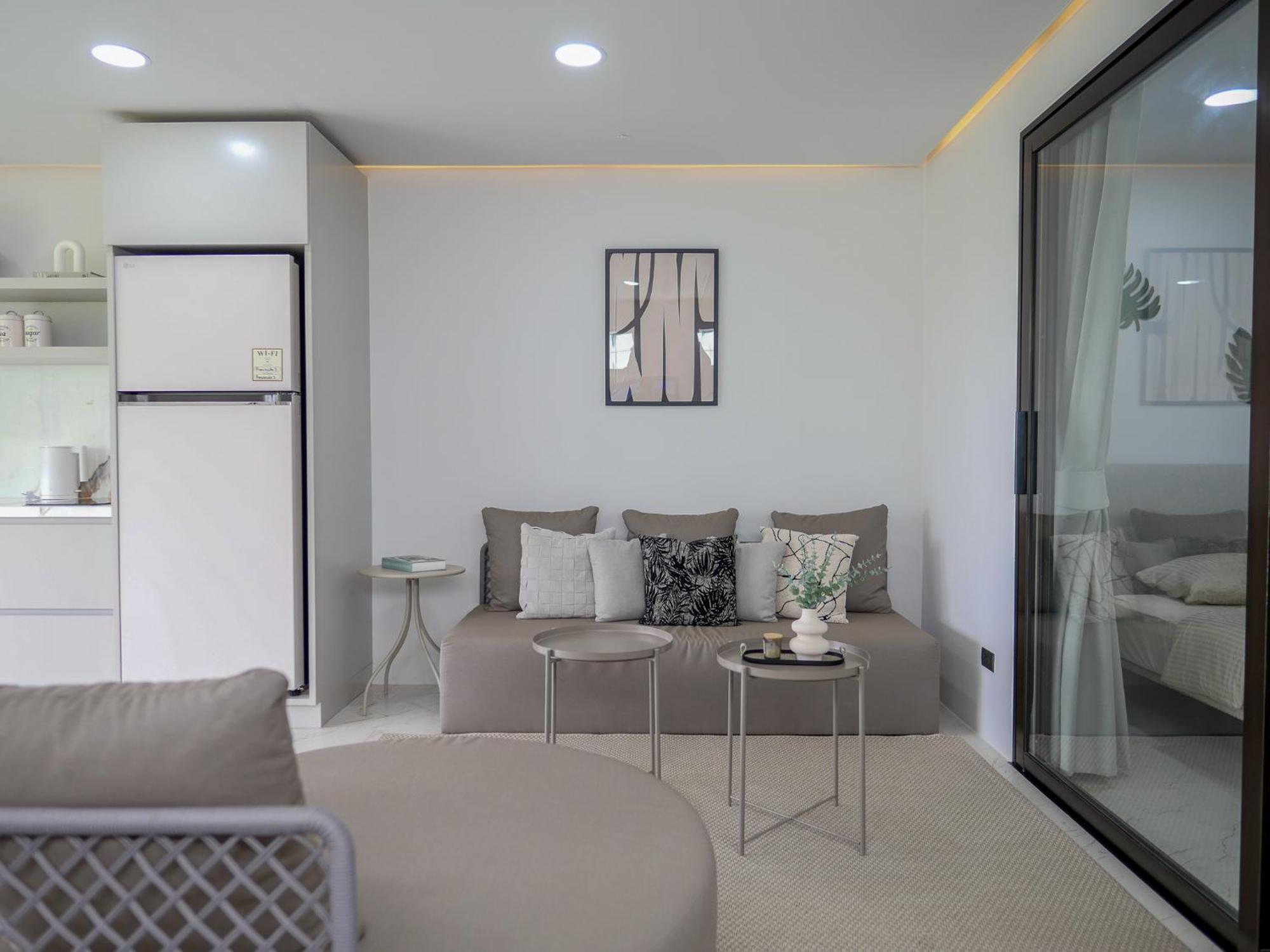 Beachside Apartment