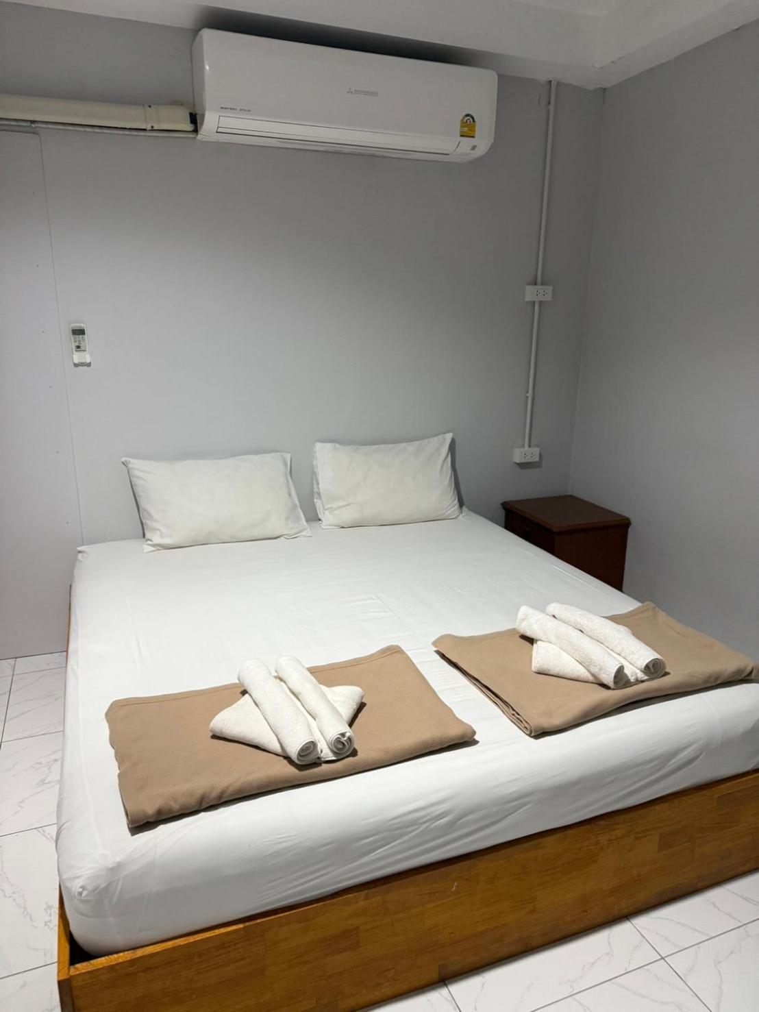 Ler 65 Hostel Strand von Chaweng
