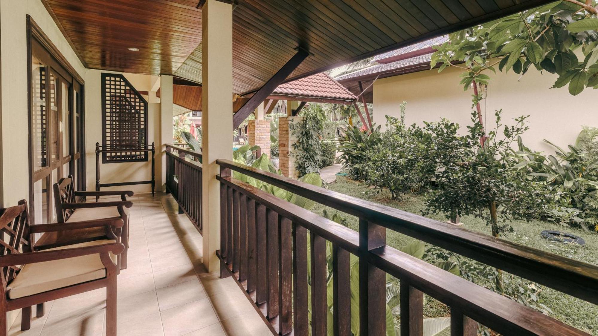 Am Samui Palace Tempat peranginan