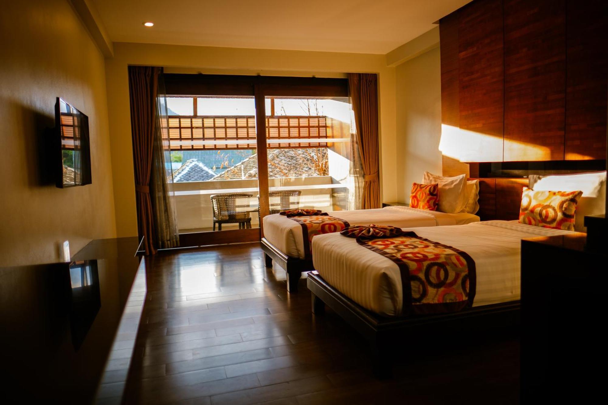 Am Samui Palace